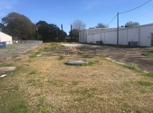716 E Admiral Doyle Dr, New Iberia, LA 70560