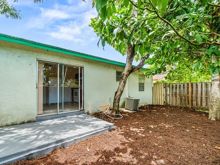 4790 Gulfstream Rd — Photo 19