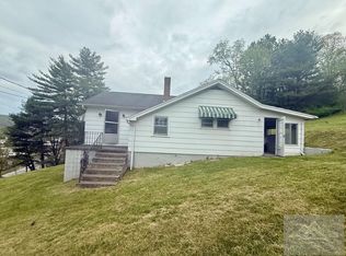 2770 Maple Acres Rd, Princeton, WV 24739