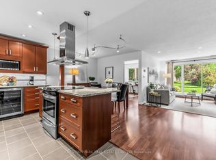 4001 Don Mills Rd #128, Toronto, ON M2H3J8