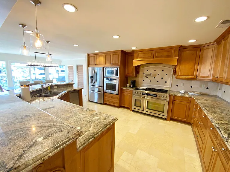 39 Green Turtle Rd — Photo 7