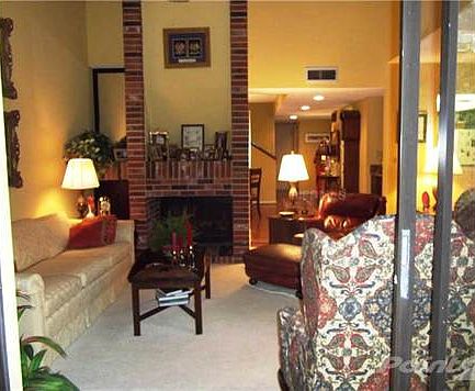 3rd image of 4202 Glen Haven Ln