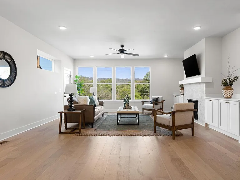 638 Ladd Ave — Photo 11