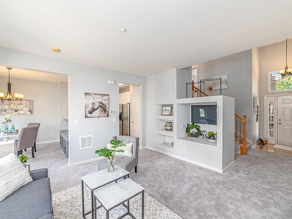 5th image of 6092 Canterbury Ln Unit 4-3