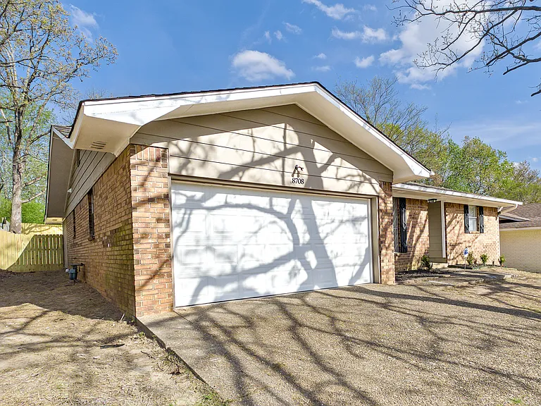 8708 Patricia Lynn Ln-4_04072026