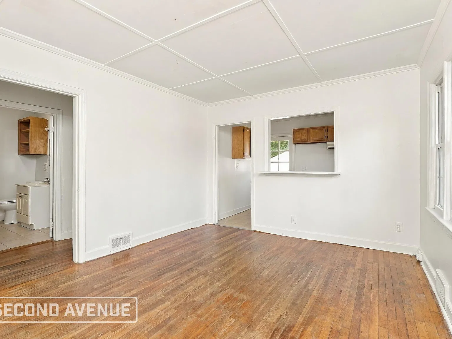3 bed, 1.0 bath, 864 sqft, $1,395 — Photo 4