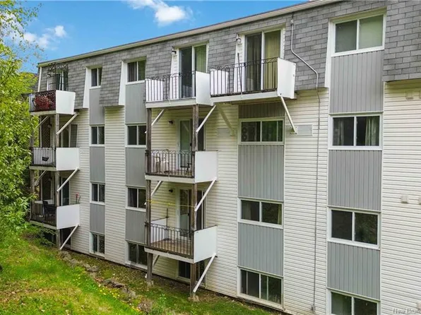 228 Dunns Crossing Rd #17, Fredericton, NB E3B 2A6