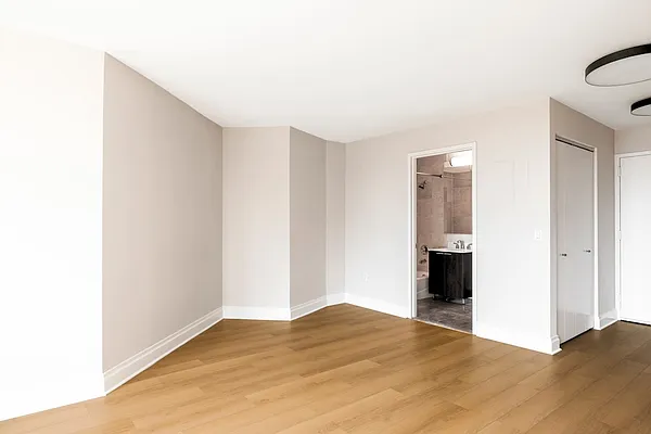 Rented by Bozzuto Management | media 26