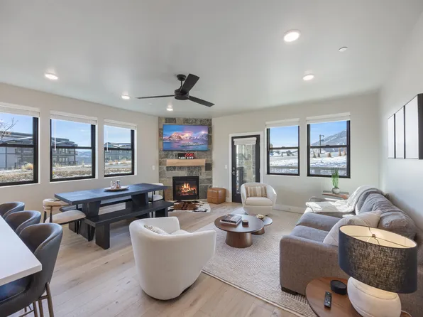 1169 W Helling Cir #103, Heber City, UT 84032