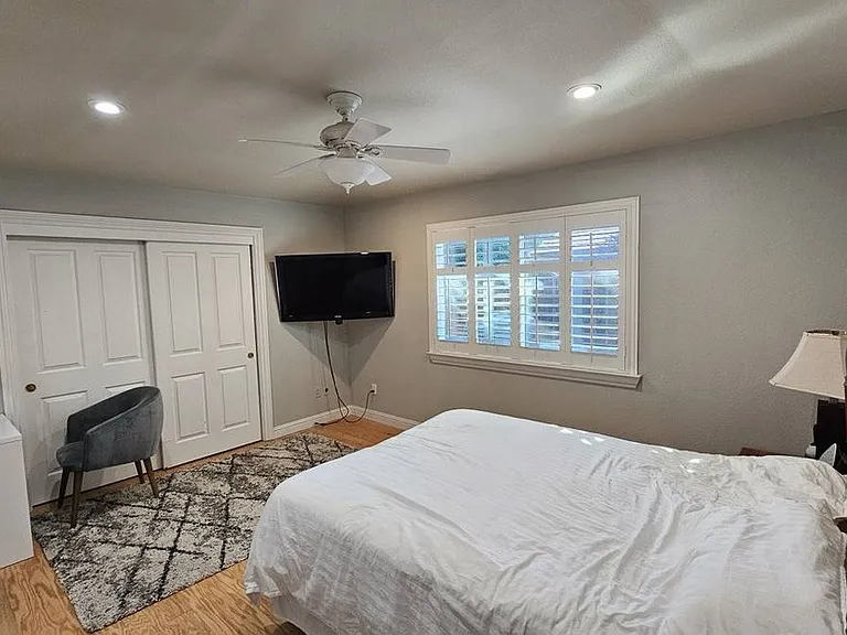 5830 Del Trigo Ln — Photo 5