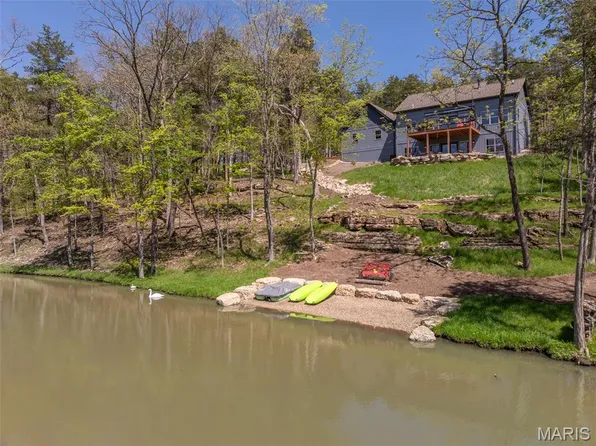 2747 Tyrolean Way Dr, Wright City, MO 63390