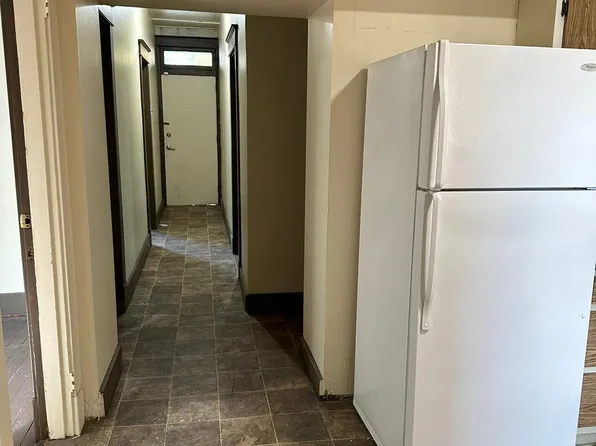 402 Center St #1, East Pittsburgh, PA 15112