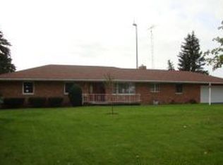 100 Villanova Dr, Bluffton, OH 45817