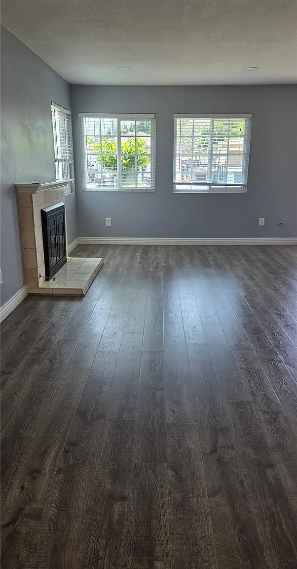3 bed, 1300 sqft, $3,500 — Photo 4