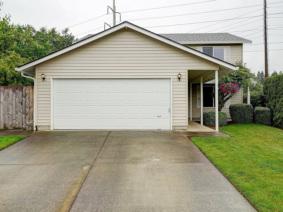 1st image of 2102 NE 169th Ave