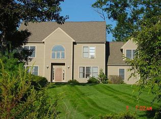 1 Ralph Rd, Hopkinton, MA 01748