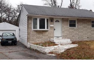 10656 Dunkeld Cir, Saint Louis, MO 63137