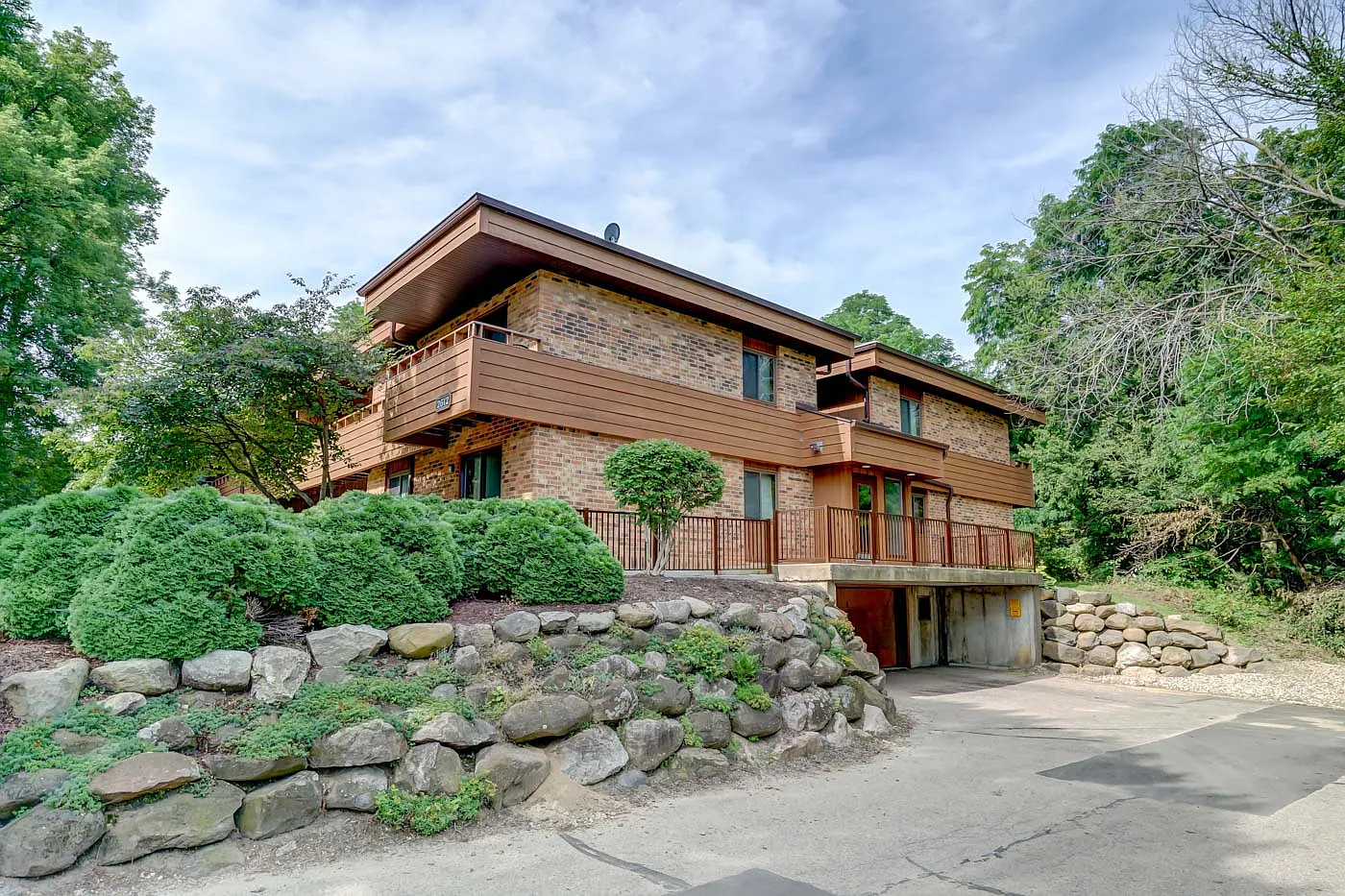Forest Ridge — Photo 2