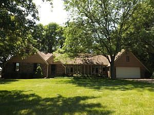 2nd image of 2678 Leah Dr