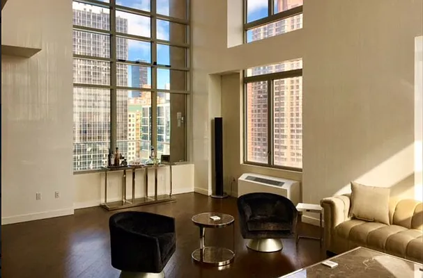 Rented by Compass | media 23