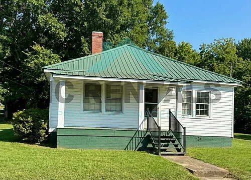 1318 Front St Photo 1