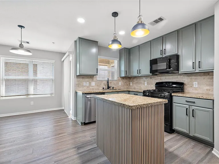 14423 Idylwild Wood Way — Photo 12