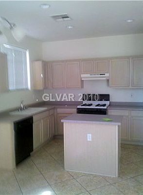 4th image of 10806 Manchester Park Dr