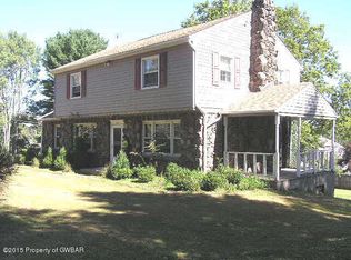 306 Huntsville Rd, Dallas, PA 18612