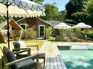 37 Chapel Ave, Brookhaven, NY 11719