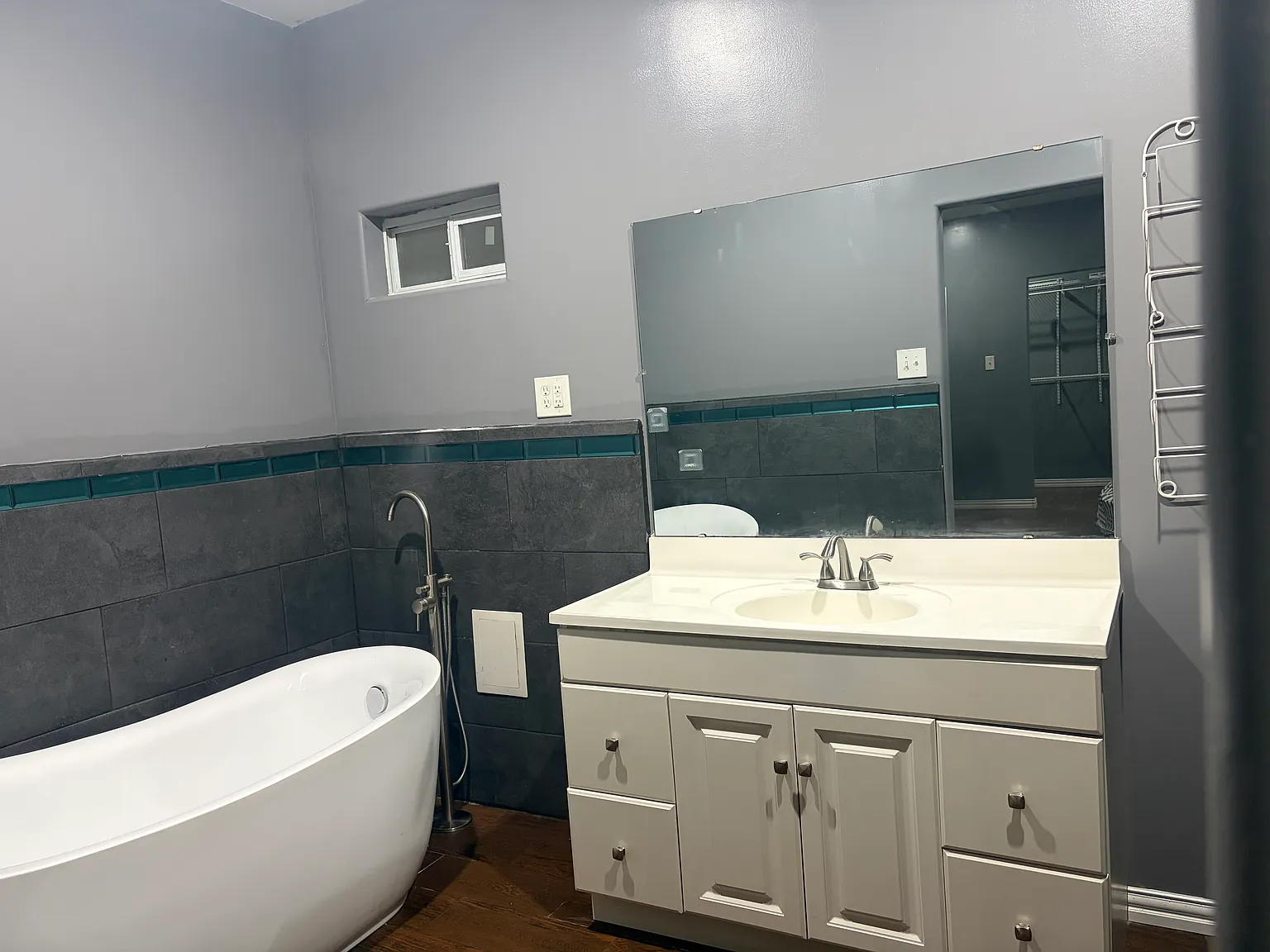 3 bed, 1925 sqft, $1,800 — Photo 3