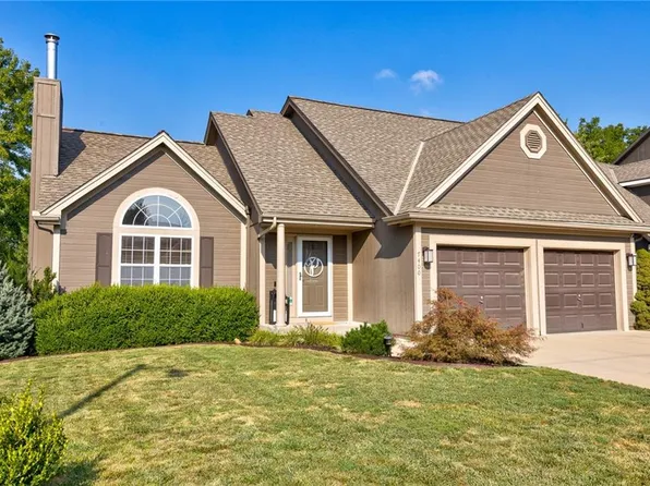 7400 N McKinley Ave, Kansas City, MO 64158