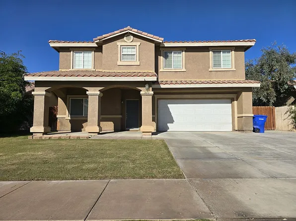 1874 Farmer Dr, El Centro, CA 92243