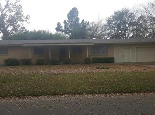201 Jefferson Dr, Charleston, AR 72933