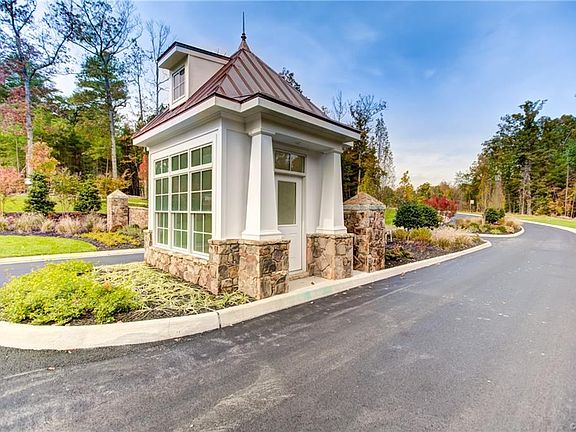 5th image of 1134 Getaway Ln