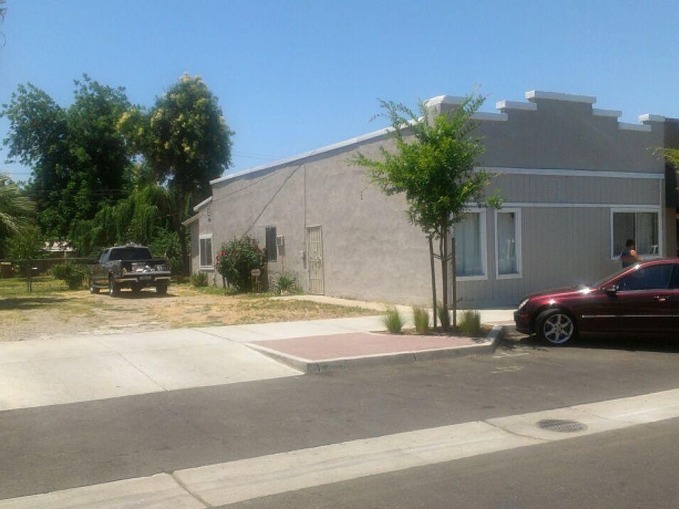 1st image of 225 E St