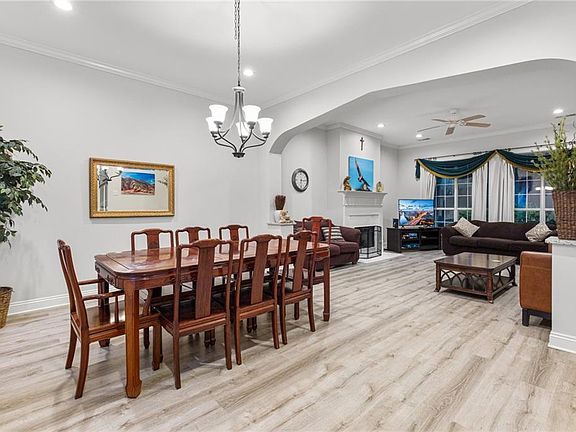 5th image of 5925 Eastridge Pl
