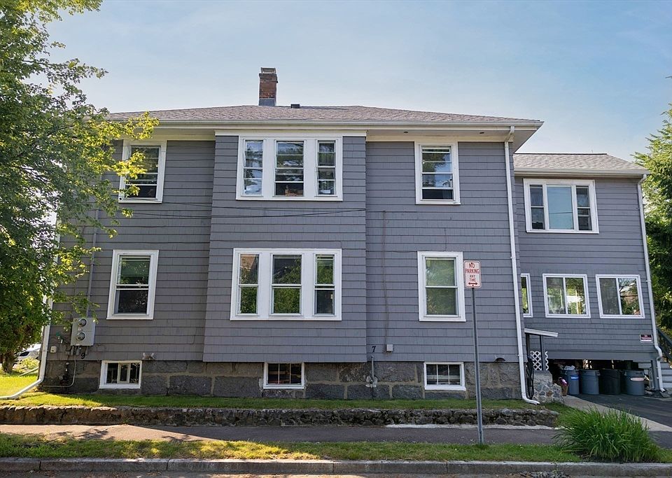 1st image of 7 Nine Hammond Ct