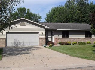 2304 14th St SW, Austin, MN 55912