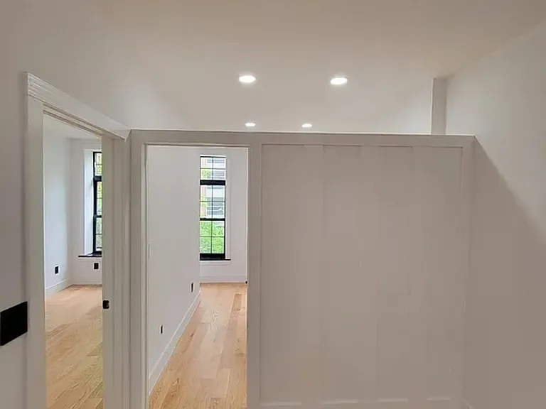 406 E 120th St #3 — Photo 16