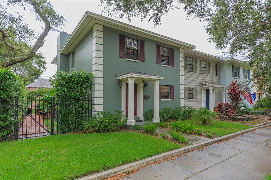 2 bed, 2.5 bath, 1496 sqft, $5,995 — Photo 1