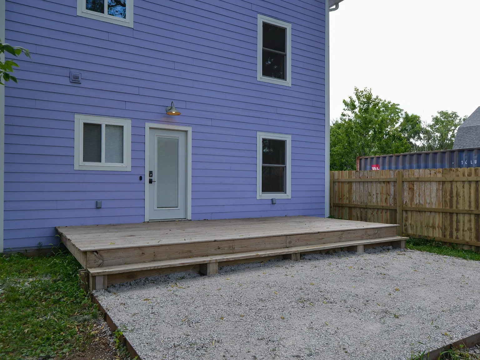 5 bed, 3000 sqft, $2,600 — Photo 3