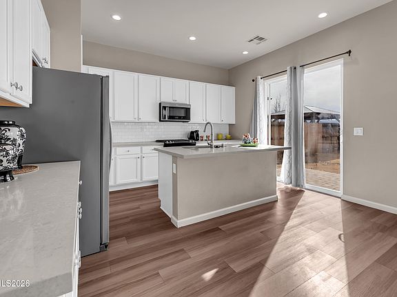 5th image of 7609 Navasota Dr