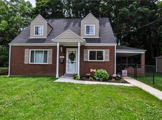 630 Elwyn Ave, Springdale, PA 15144