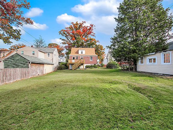 Great home for dogs too!