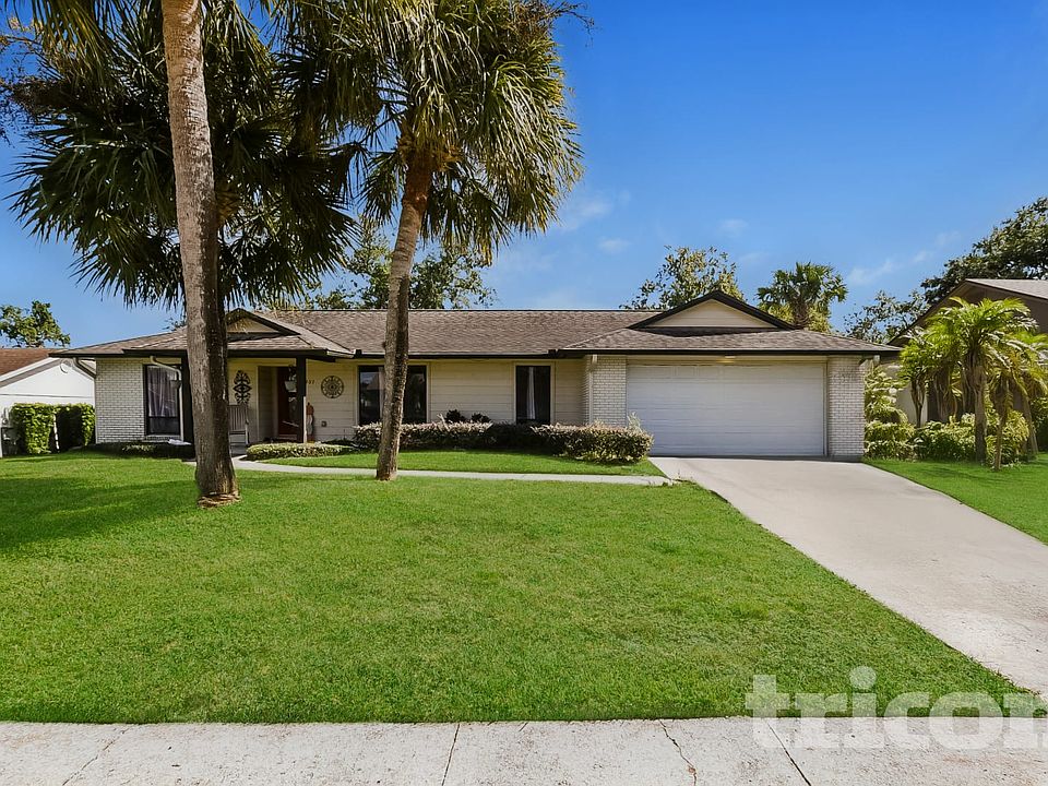 1st image of 307 Bentley Dr