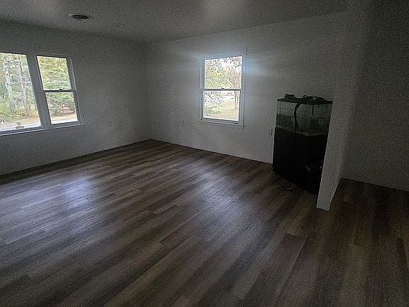 4th image of 25103 Ritchie Ave