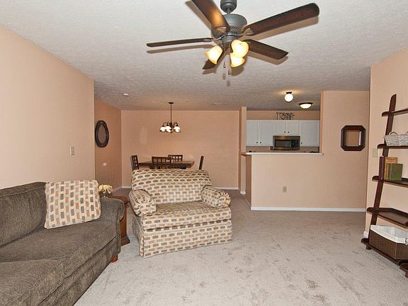 5th image of 7594 Shawnee Ln APT 124