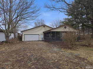 811 N Church St, Sharpsville, IN 46068