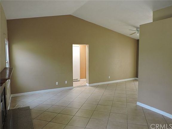 5th image of 724 Margarita St