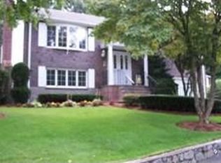 6 Tamarock Ter, Stoneham, MA 02180